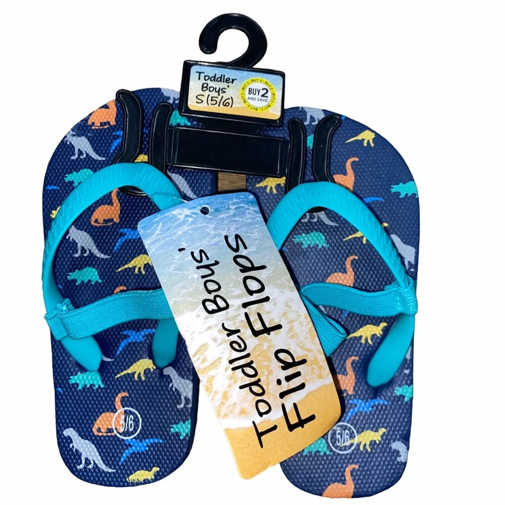 Kids flip flops size 5/6 new with tags